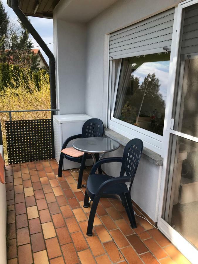 Gaestezimmer Suess- Scharf Meckenbeuren Esterno foto